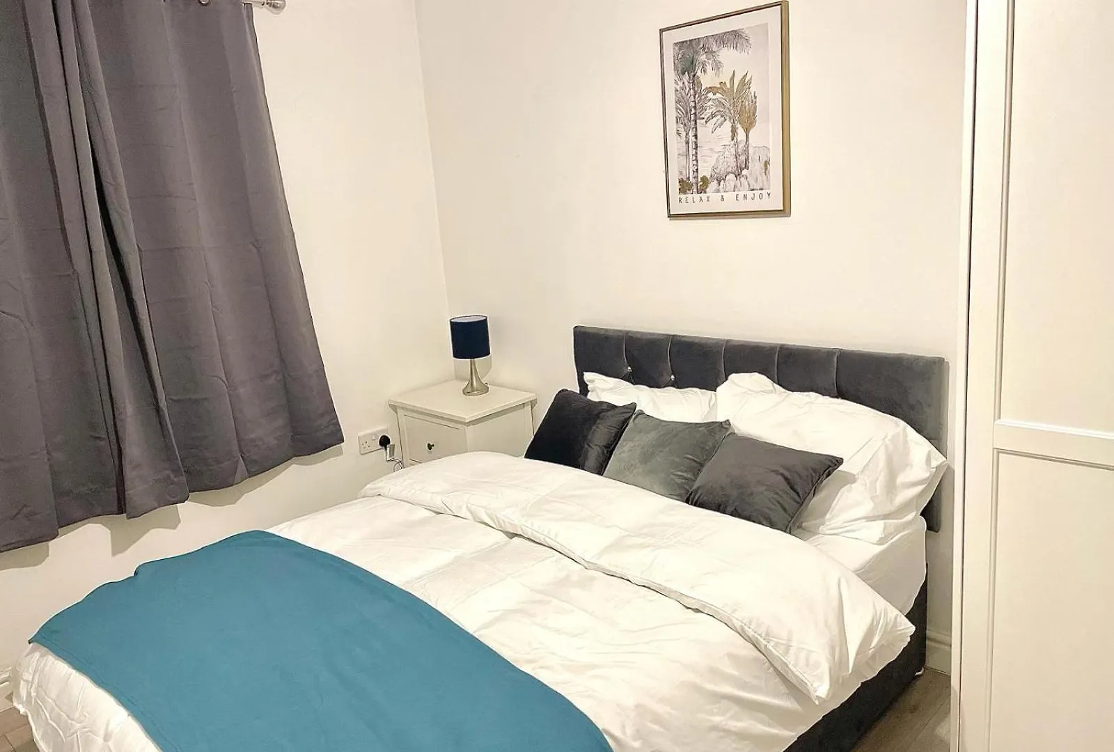 Lovely Modern 3 Bedroom House Doncaster, Family Contractor Friendly, Sleeps 6 Carcroft 0*,  Regno Unito